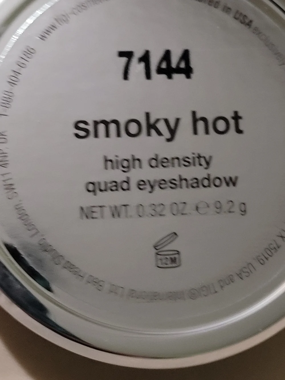 TIGI Quad Eyeshadow Palette — Bronze, White, Navy & Black Smokey Hot